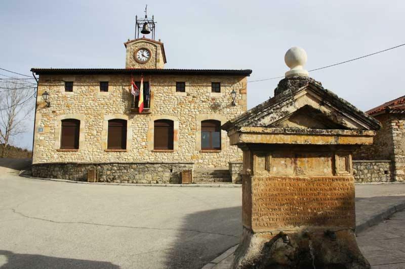 Casa De Pueblo Con Merendero Alquilable Opcionalmente Casarejos 외부 사진
